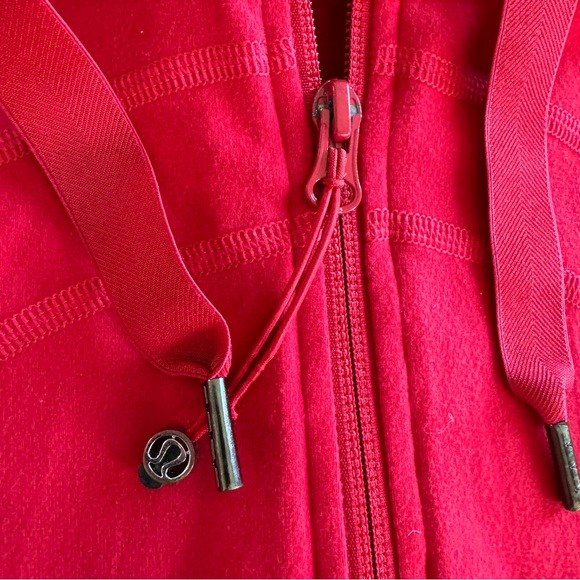 Lululemon Stride long sleeve Jacket with hoodie - Picture 6 of 14